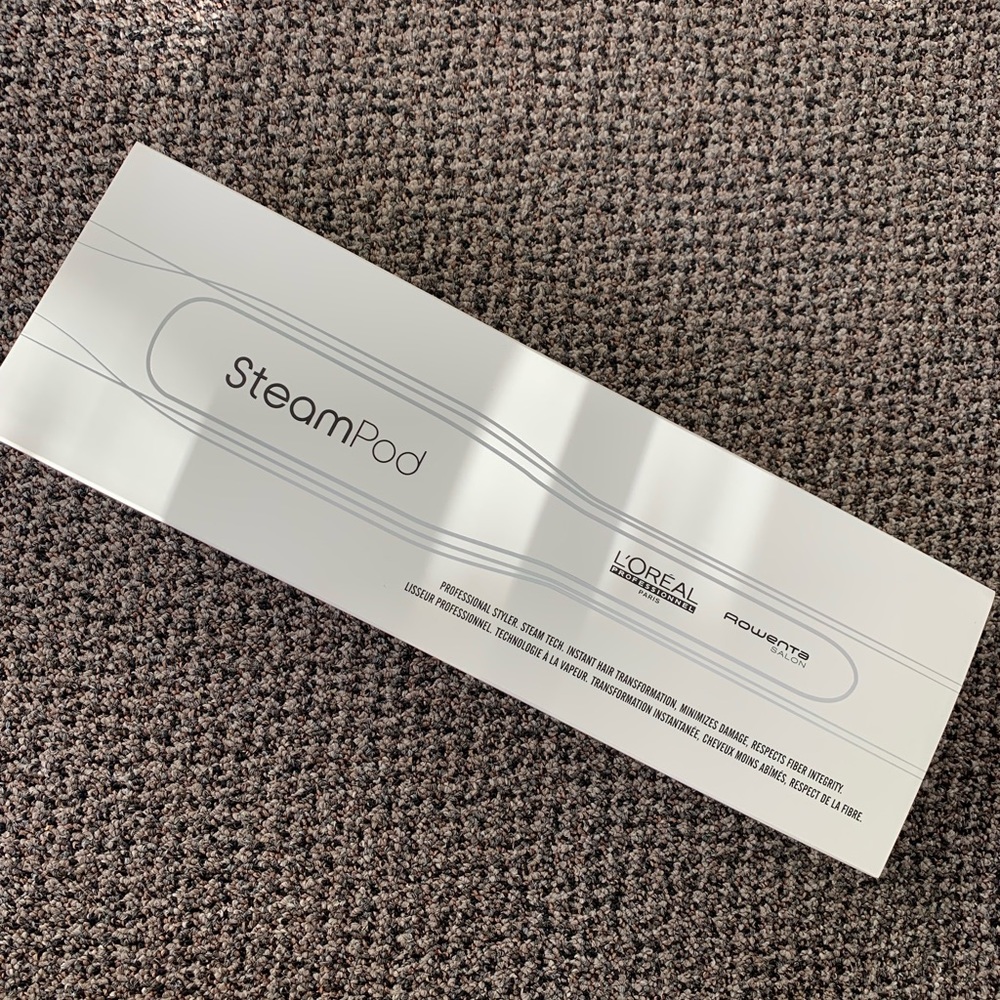 L’Oreal Steampod -NEW